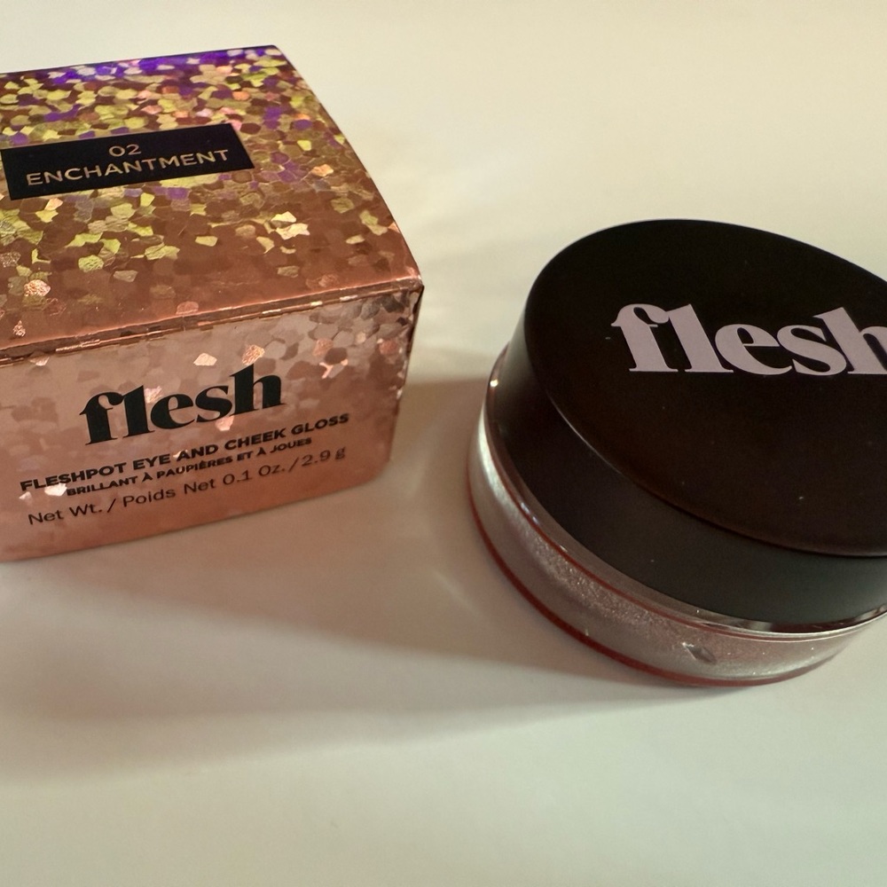 FLESH - Eye and Cheek Gloss Enchantment (Sheer Red with Silver Flecks)